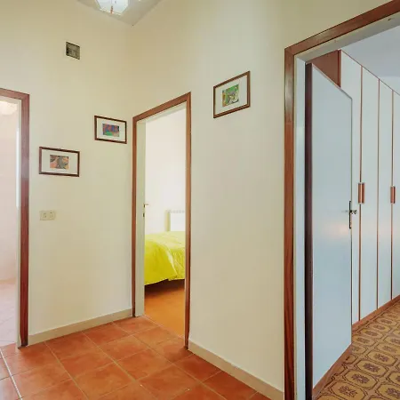 Дом отдыха Antonia By Interhome Марина-ди-Пьетрасанта