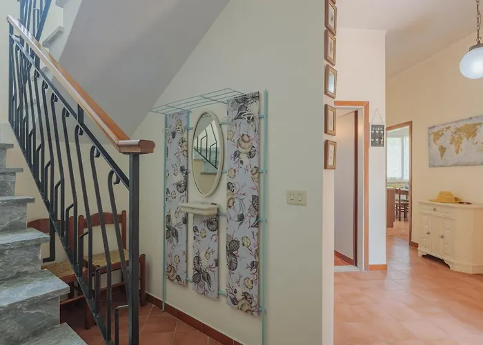 Antonia By Interhome * Марина-ді-П'єтразанта