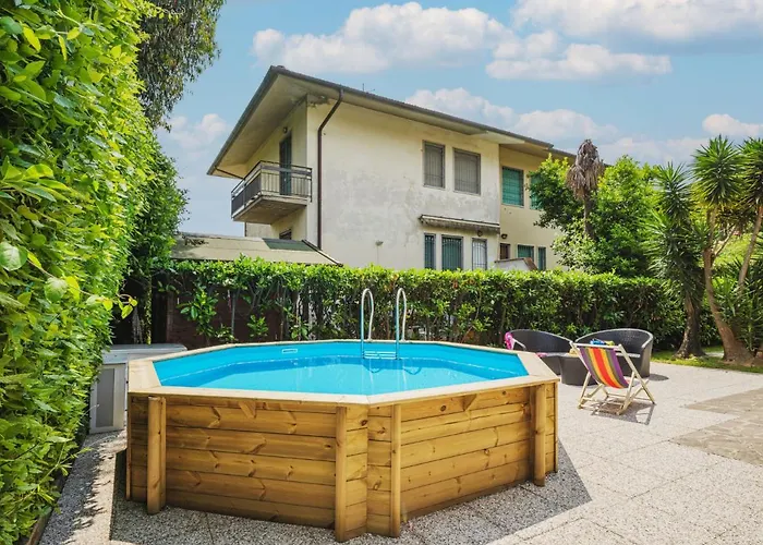 Будинок відпочинку Antonia By Interhome Марина-ді-П'єтразанта