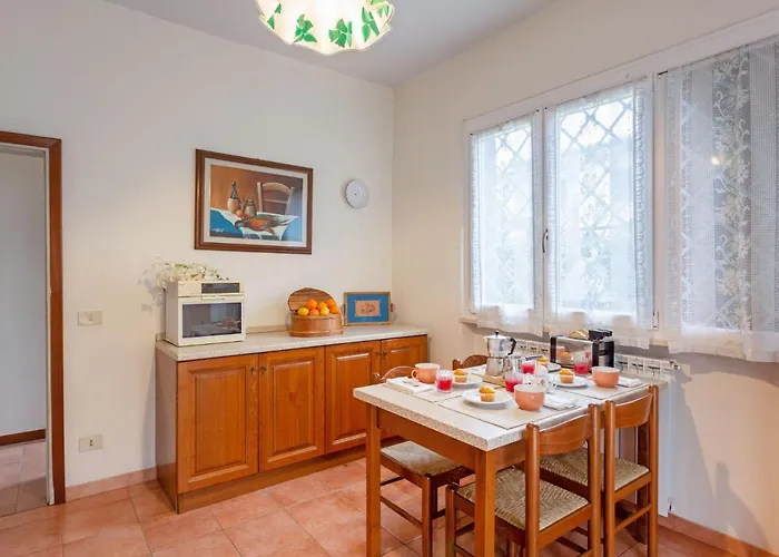 Antonia By Interhome Vakantiehuis Marina di Pietrasanta