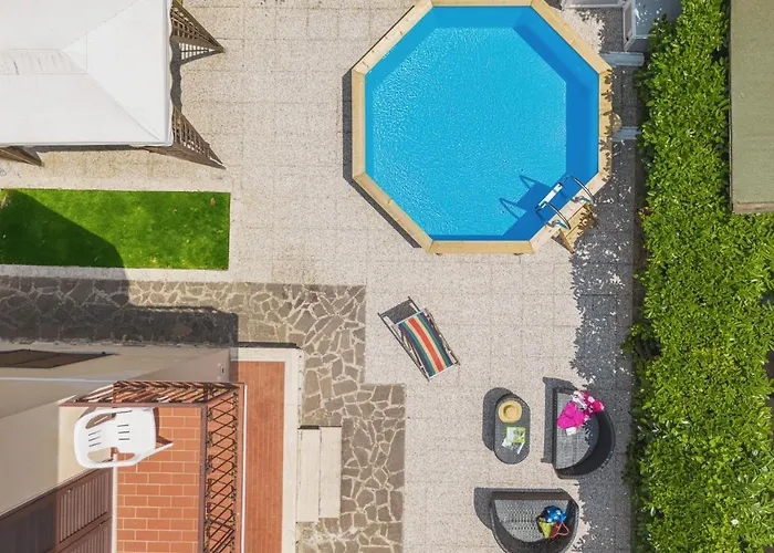 Antonia By Interhome * Marina di Pietrasanta