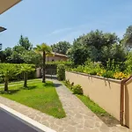 Antonia By Interhome *